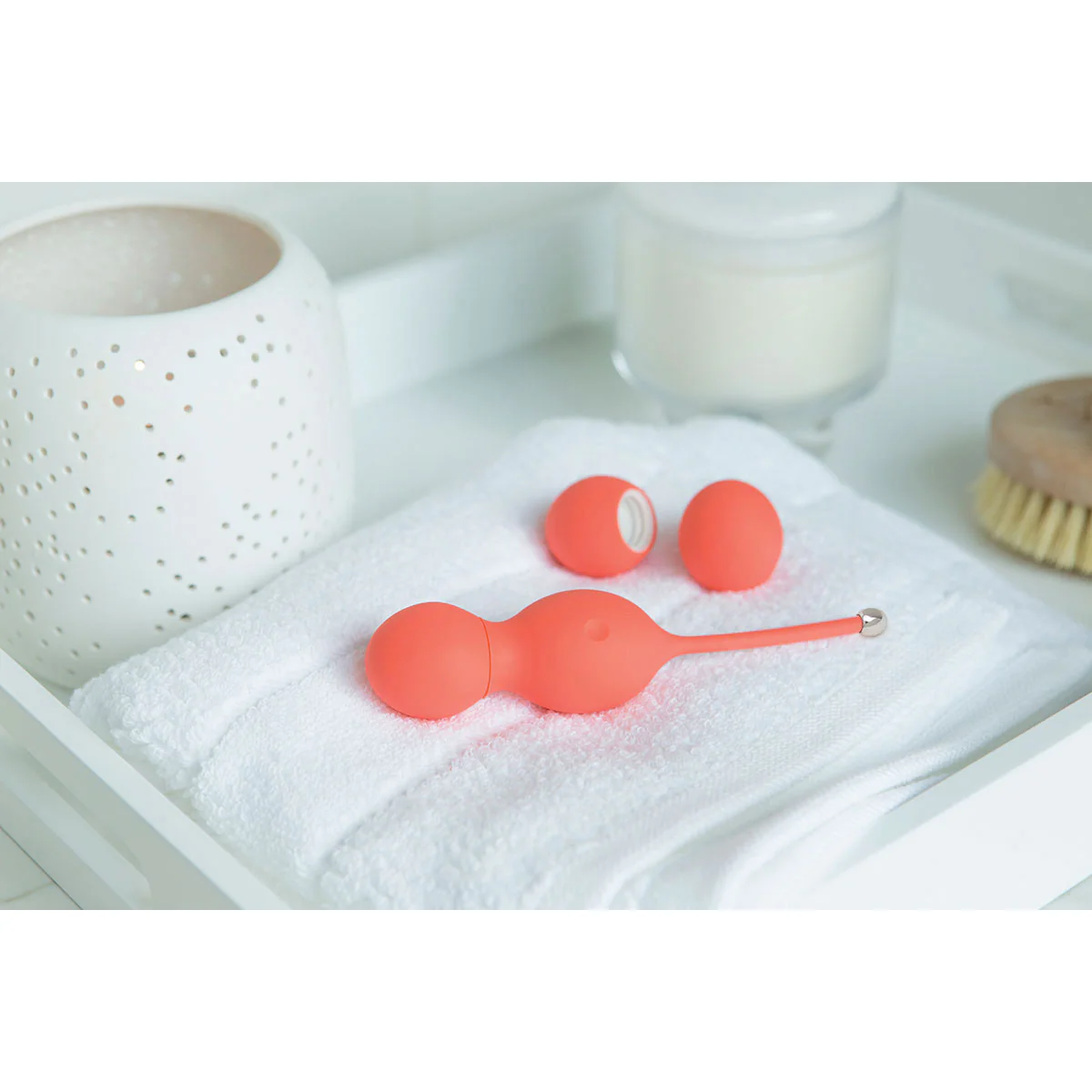 Bloom Vibrating Kegel Balls